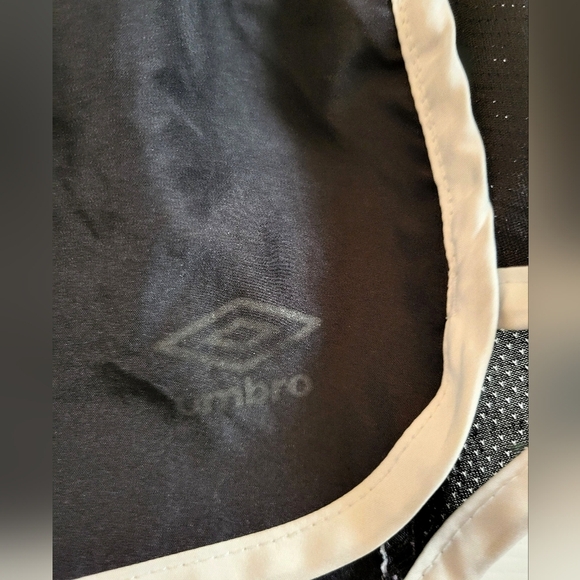 Umbro Women's Black Athletic Shorts with White Trim Size M - Picture 3 of 8